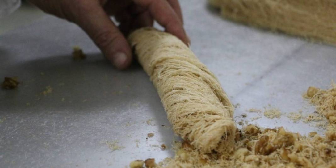 Tatlı tüketimi 3-4 kat arttı: İşletmelerde 3 vardiya dönemi başladı! 3